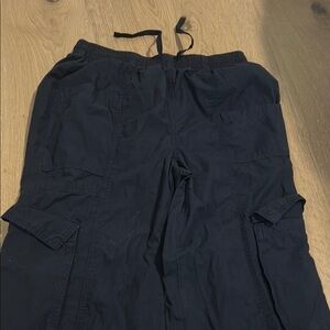 Navy blue cargo pants, fitted waist band